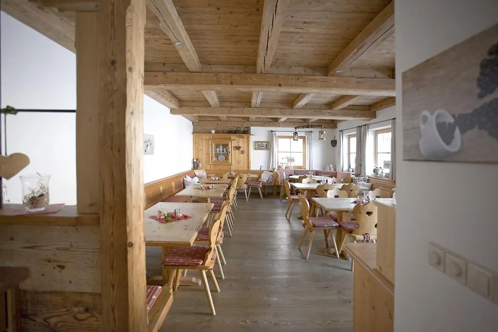 Hotel Beim Nuihausa Reit im Winkl