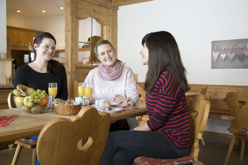 *** Hotel Beim Nuihausa Reit im Winkl Allemagne
